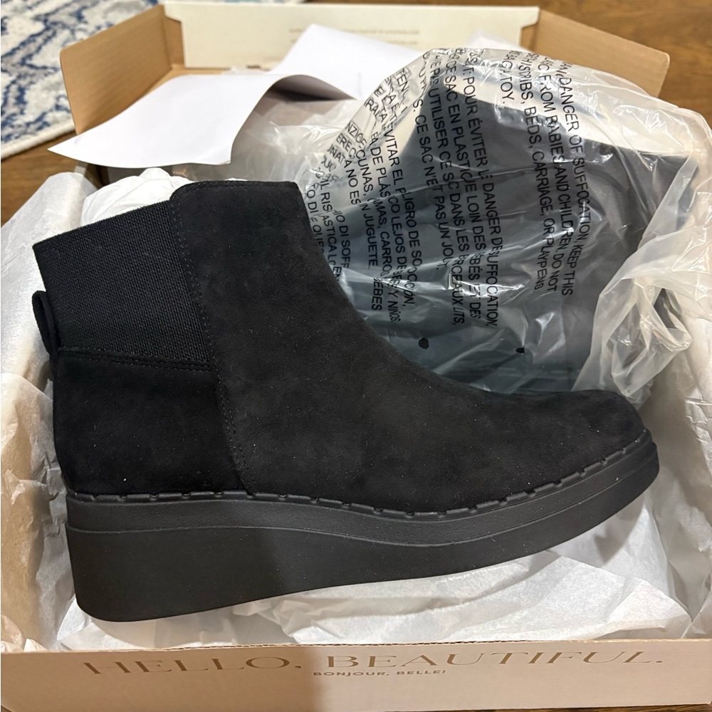 LifeStride Dubliner Wedge Bootie Black - Picture 5 of 7